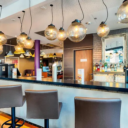 Отель Premier Frankfurt Europaviertel 3*