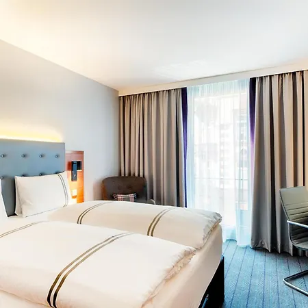 Premier Frankfurt Europaviertel 3* Frankfurt nad Mohanem