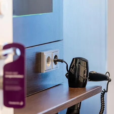 Otel Premier Frankfurt Europaviertel