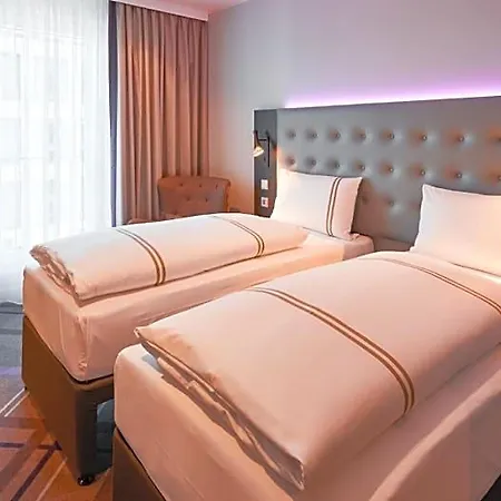 Hotel Premier Frankfurt Europaviertel 3*