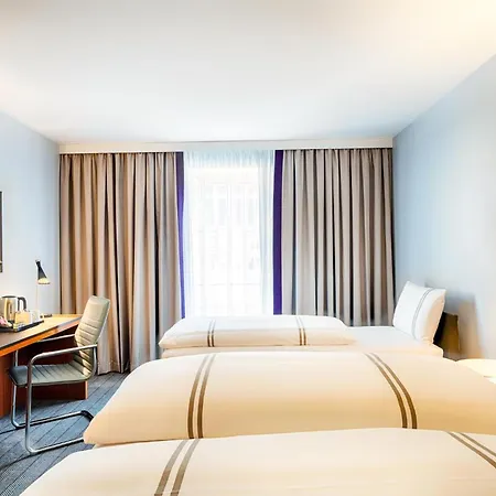 Premier Frankfurt Europaviertel Szálloda 3*
