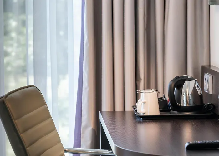 Hotel Premier Frankfurt Europaviertel 3*